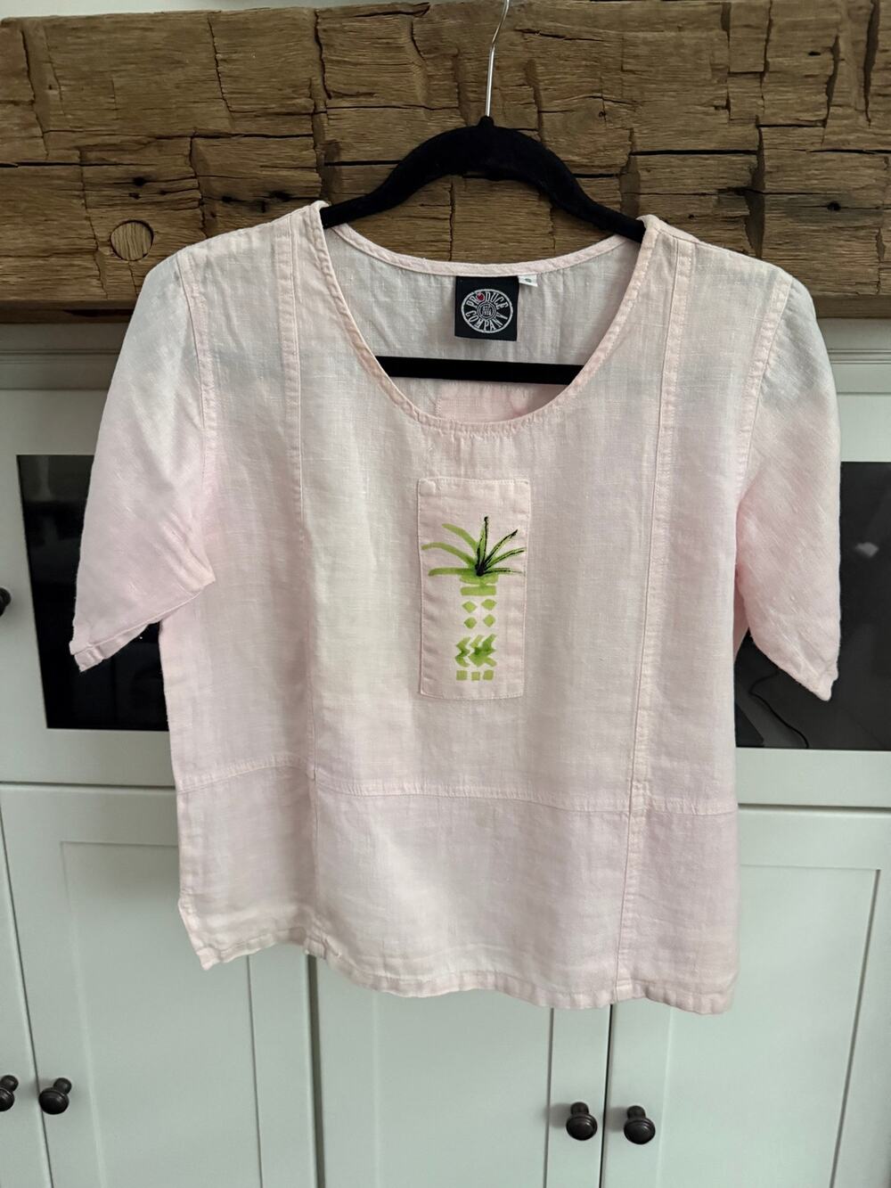 Produce Company 100% Linen Top Sz S Hand-Painted Pineapple Boho Resort Chic